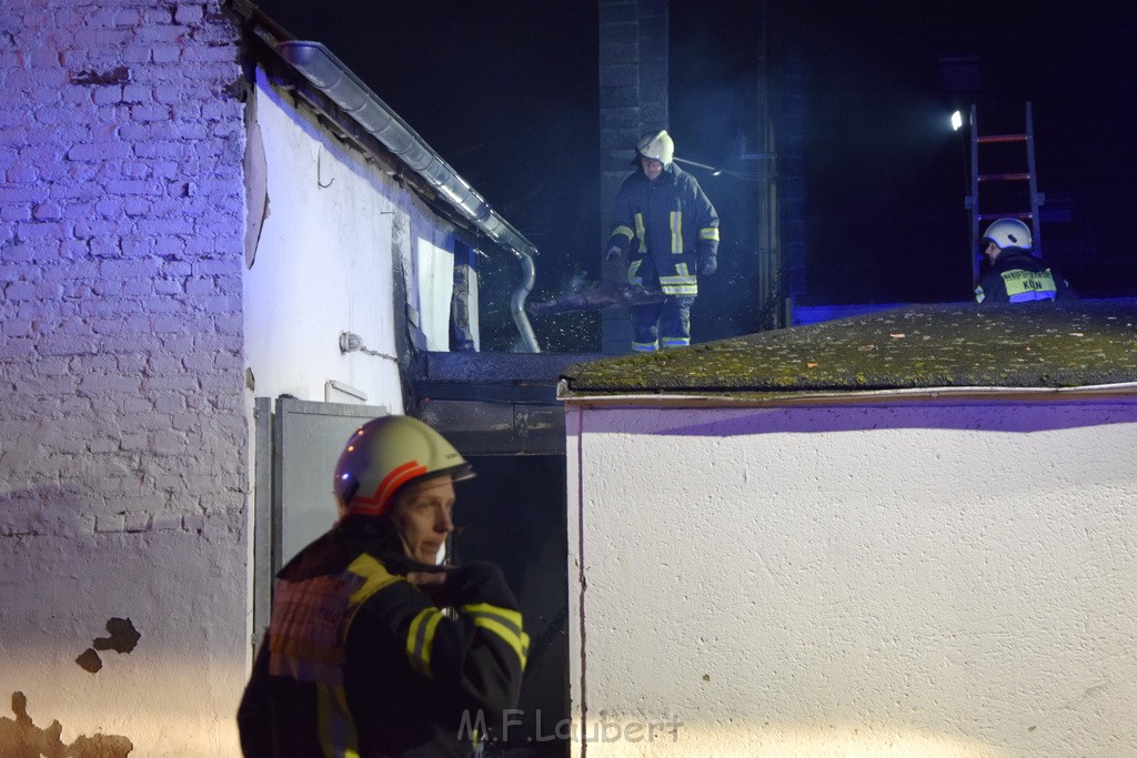 Feuer 2 Koeln Porz Langel Hinter der Kirche P058.JPG - Miklos Laubert